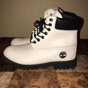 Men’s White Waterproof Timberland Boots 6”